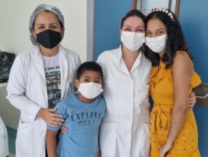 Leia mais sobre o artigo Transplante de rim na Santa Casa devolve sonhos e “vida normal” para crianças e adolescentes do Pará