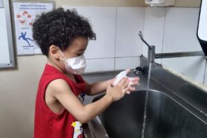 Leia mais sobre o artigo Dia Mundial da Higiene das Mãos: Santa Casa reforça o cuidado  contra as infecções.