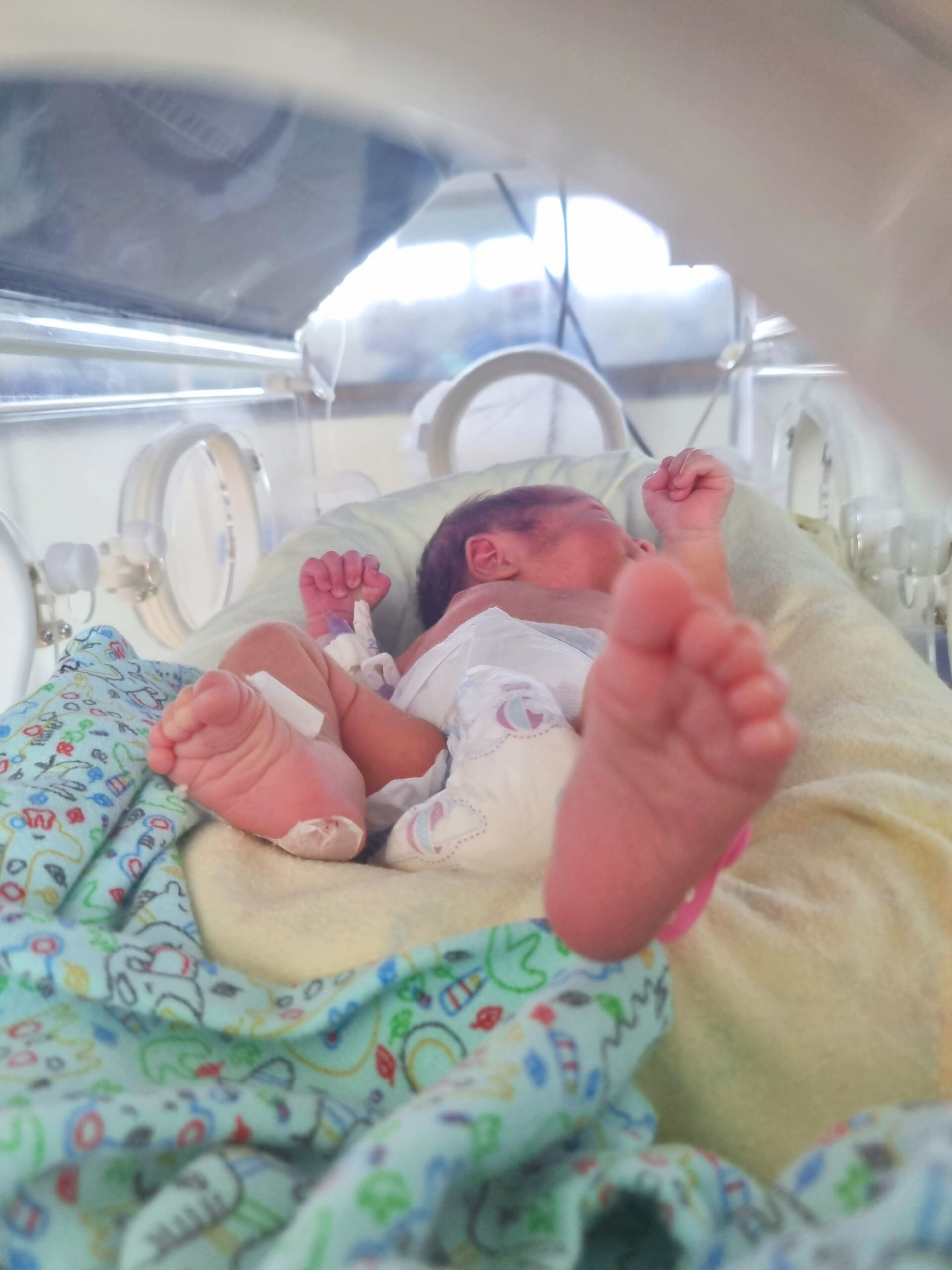 Leia mais sobre o artigo Essencial para saúde do bebê, teste do pezinho é realizado durante triagem neonatal nos nascidos na Santa Casa
